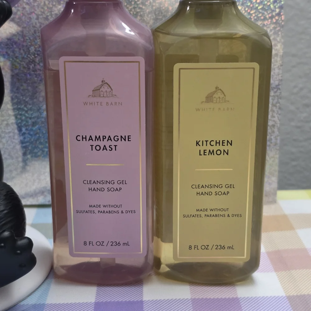 Bath & Body Works Hand Champagne Toast and Kitchen Lemon Gel Hand Soap Set NEW
